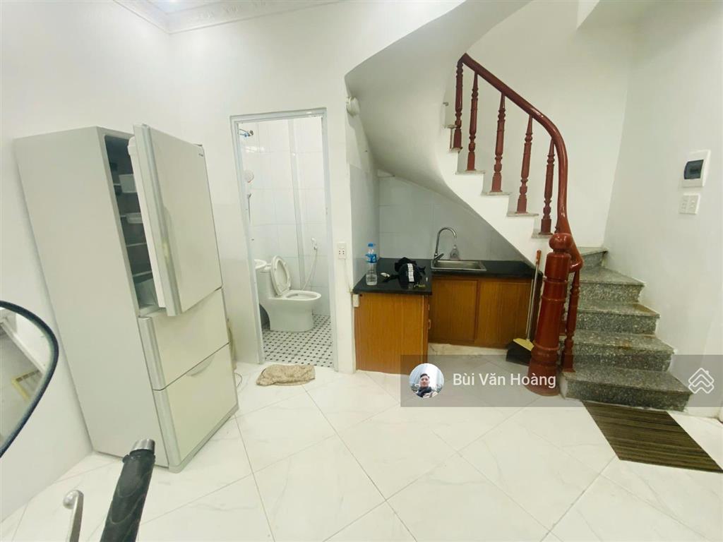 Bán nhà trung phụng, xã đàn , đống đa, 19m 4 tầng 3 ngủ 4wc , full nội thất giá hơn 4 tỷ
