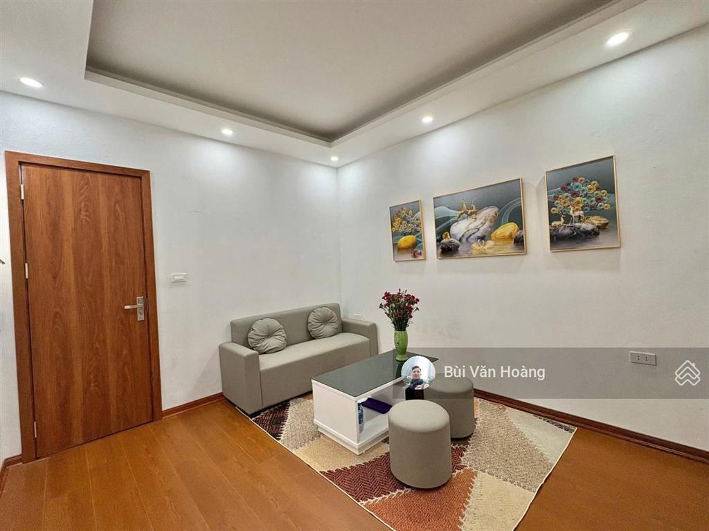 Căn hộ 2 ngủ siêu yêu minh khai hai bà trưng tặng full nội thất giá 2,5 tỷ tầm tiền hiếm