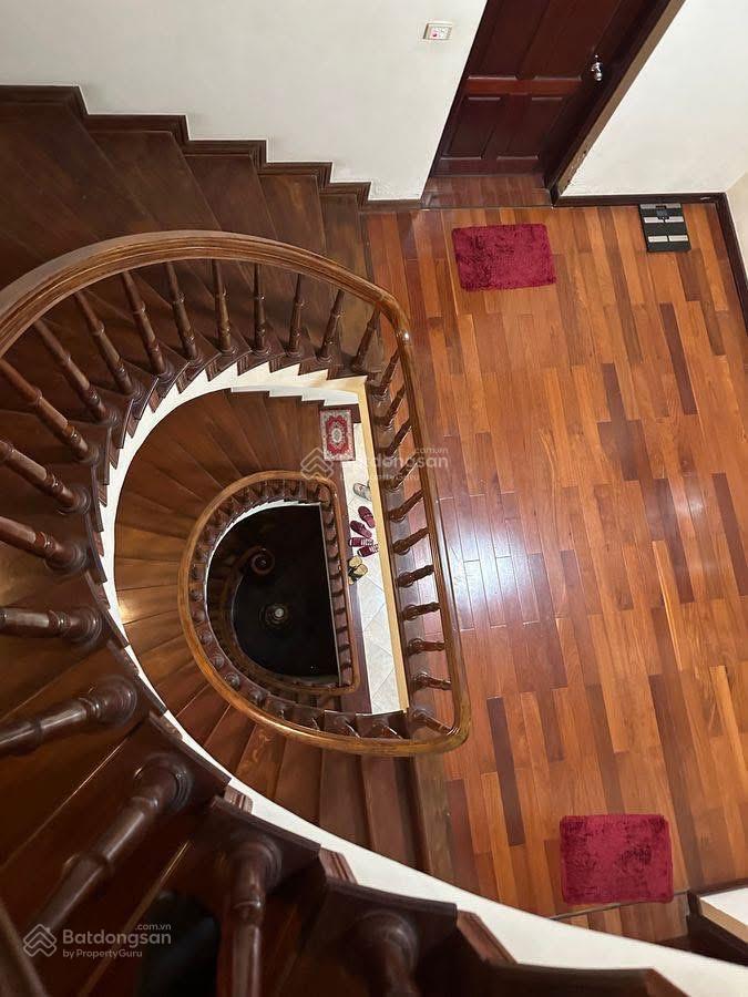 Bán biệt thự phố thái hà đống đa, ngõ thông 30m ra phố, 250m 4 tầng giá chào 90 tỷ