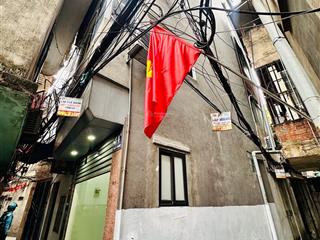 Hiếm có khó tìm! hơn 4 tỷ có nhà lê duẩn,đống đa,lô góc,ngõ nông,thông 5 tầng 3 ngủ.