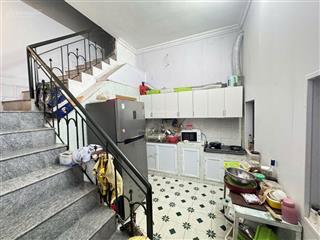 Bán nhà phố văn hương  tôn đức thắng  đống đa, 28m2 4 tầng giá chào 4,88 tỷ có thương lượng