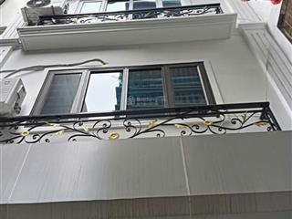 Bán nhà liên mạc, bắc từ liêm, 5 tầng xây mới, ô tô đỗ cửa, 34m2, 5.2 tỷ