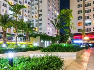 Bán gấp căn hộ officetel 36m2 view đẹp giá siêu rẻ chỉ 2 tỷ 4 sky center  5b phổ quang