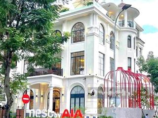 Tòa nhà góc 2 mặt tiền, sử dụng hơn 2500m2  gần đại học mở số 68 trương định, quận 3