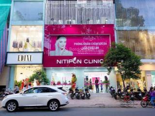 Mặt bằng duy nhất ngang 12m trống suốt, view sông sài gòn  số 61 mạc thị bưởi, quận 1