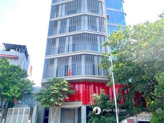 Toà nhà góc 2 mặt tiền hơn 1.800m2  ngang 15m  6 tầng nổi  số 17 đào duy anh, quận phú nhuận!