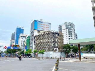 Building góc 3mt, sử dụng 1.800m2  trung tâm hành chính  số 180 hàm nghi  phó đức chính, quận 1