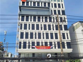 Toà nhà công giáo dân tộc  hơn 200m2 sàn 11 tầng số 371 cách mạng tháng tám, quận 3