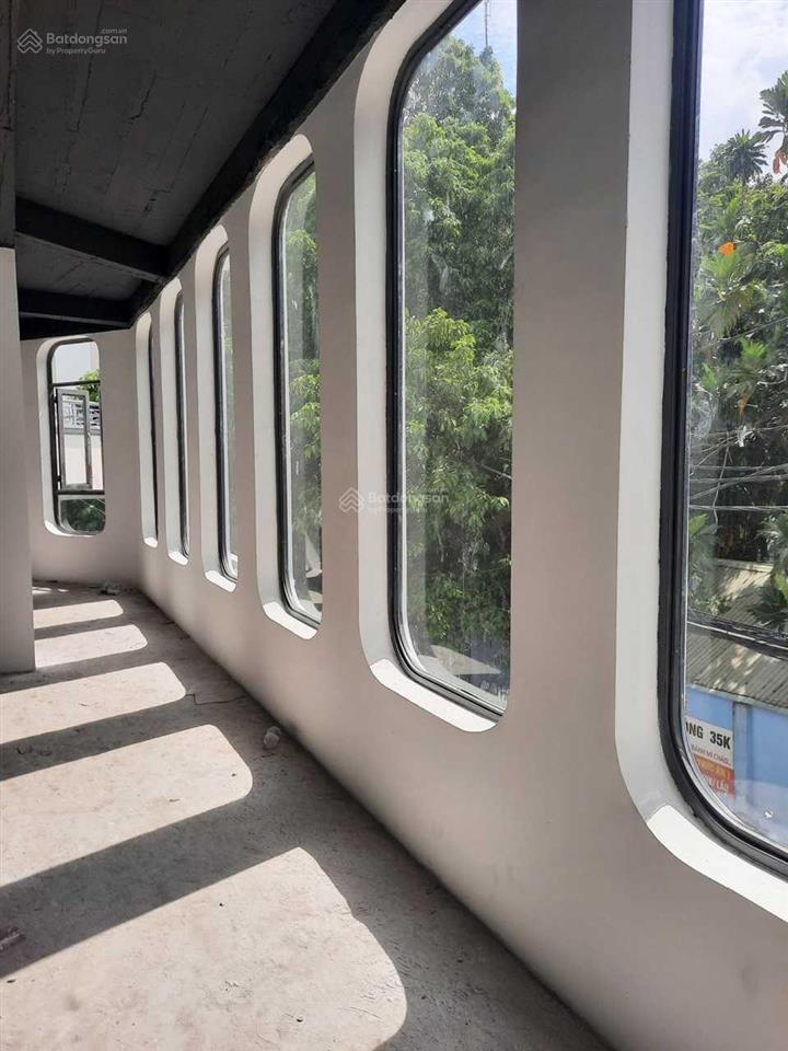 Dtsd hơn 300m2, ngang 12m  cho thuê nhà mặt tiền số 6 nguyễn đình chiểu, quận 1