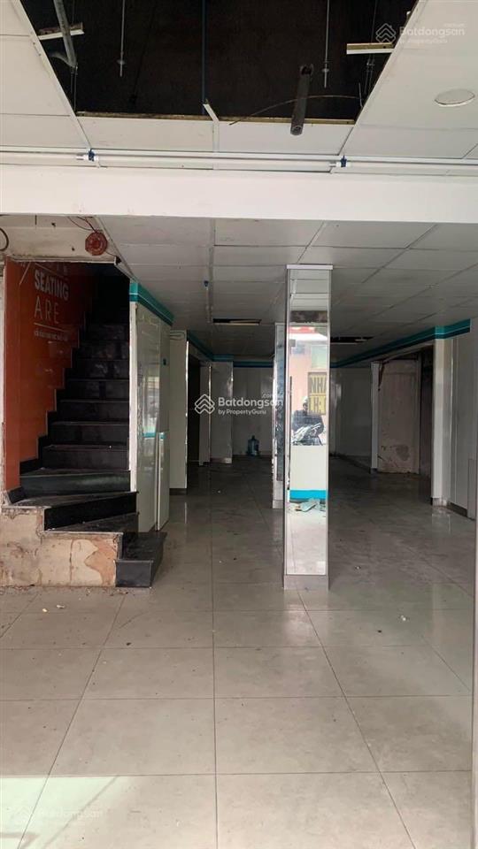 Ngang 6m, vỉa hè rộng 5m  mặt tiền 123d bùi thị xuân, quận 1