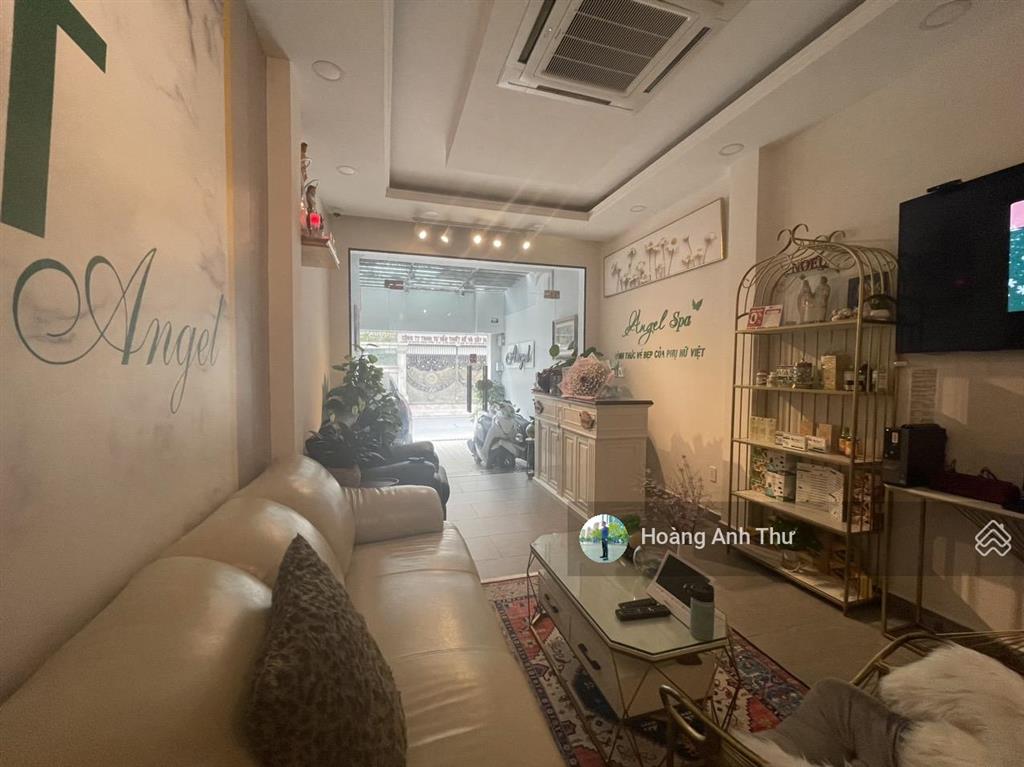 Mtkd nguyễn trọng tuyển, p15, phú nhuận dt 4,2x23m  trệt 3 lầu nhà mới giá chỉ từ 19 tỷ