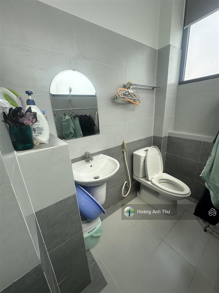 Mtkd nguyễn trọng tuyển, p15, phú nhuận dt 4,2x23m  trệt 3 lầu nhà mới giá chỉ từ 19 tỷ