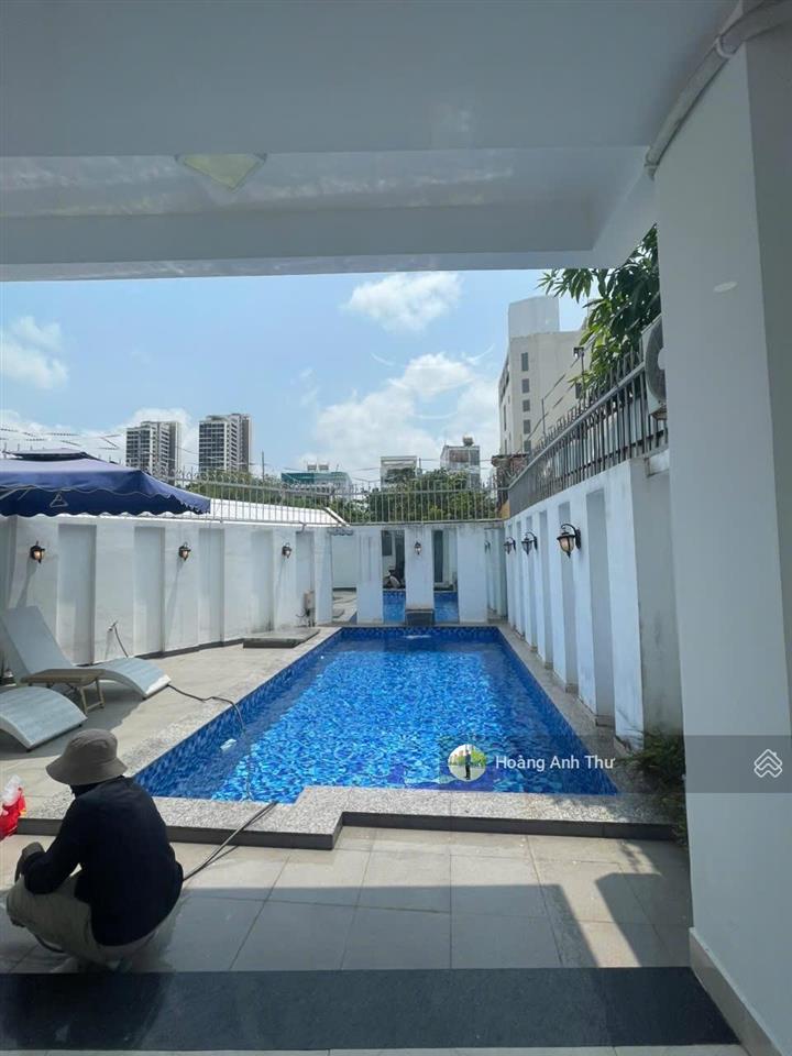 Mặt tiền nguyễn bá huân, thảo điền, quận 2 dt  7,5x25  204m2 nhà 4 tầng, hồ bơi