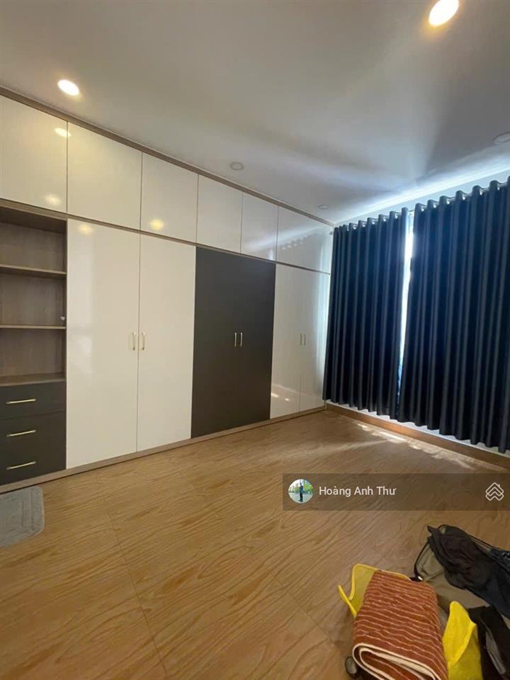 Mặt tiền nguyễn bá huân, thảo điền, quận 2 dt  7,5x25  204m2 nhà 4 tầng, hồ bơi