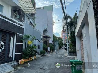 Bán nhà hẻm huỳnh văn bánh p17 phú nhuận dt 174m2 nhà nát tiện xây giá 23 tỷ