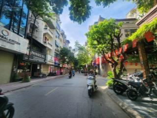 Bán gấpnhà phân lô đỗ quang40m 5 tầng ô tô tránh kinh doanh đỉnh vị trí tuyệt đẹp