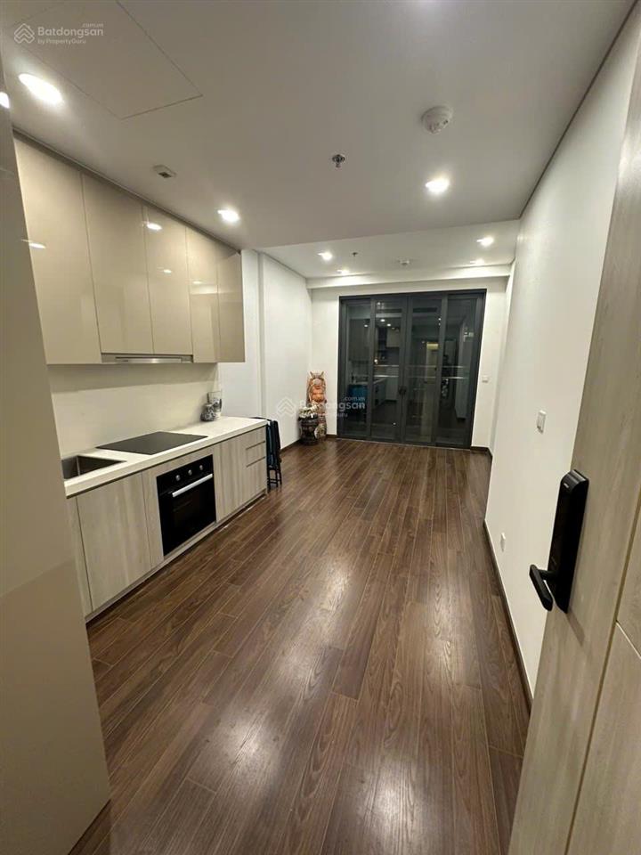 Bán gấp căn 2pn+, dt 62,3m2, 4.7 tỷ bao phí, masteri west heights (nhà mới 100%) có thể giảm 200tr.