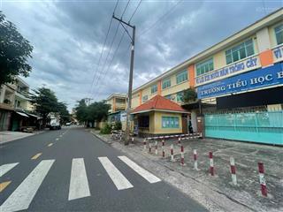 Chính chủ bán biệt thự đs 3 khu tên lửa bình tân, đối diện công viên 12x20m 2 tấm giá 28.5 tỷ