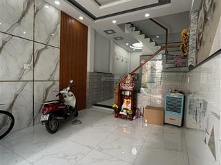 Bán nhà 3 tầng sân thượng  hẻm xe hơi 5m thông hoàn công klg shr đầy đủ 5ty050 tl sổ vuông