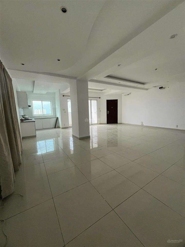 Bán căn hộ bình tân siêu rộng giá siêu rẻ cho đại gia đình ở 162m2 mà giá có 3t9 shr đầy đủ