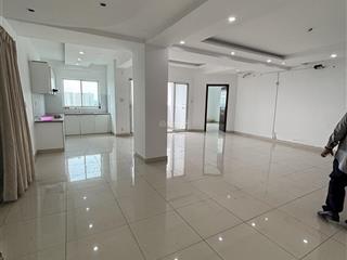 Bán căn hộ bình tân siêu rộng giá siêu rẻ cho đại gia đình ở 162m2 mà giá có 3t9 shr đầy đủ