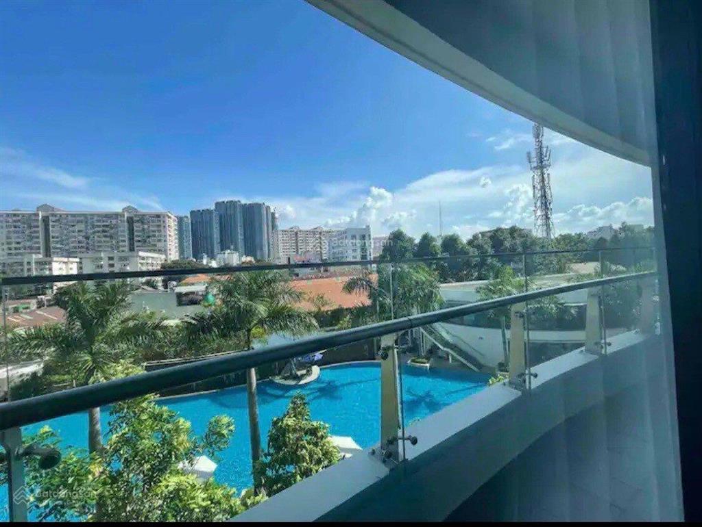 Thiết kế đơn giản, view thoáng mát, 70% khách thuê âu mỹ, giá hợp lý 2pn 35tr