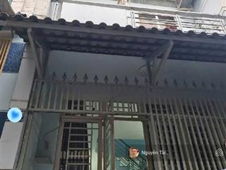 Bán gấp nhà riêng lê văn quới, btân, 36m2, 2 tầng, hẻm xe hơi, ngay chợ, nhỉnh 3 tỷ.