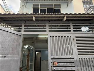 Bán gấp nhà riêng lạc long quân, tân bình, 55m2, 2 tầng mới đẹp, hẻm xe hơi, chỉ nhỉnh 4 tỷ.