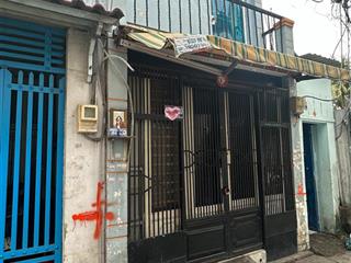 Hot, bán gấp nhà riêng mã lò, btân, 27m2, 2 tầng, hẻm xe hơi, chỉ nhỉnh 2 tỷ xíu.