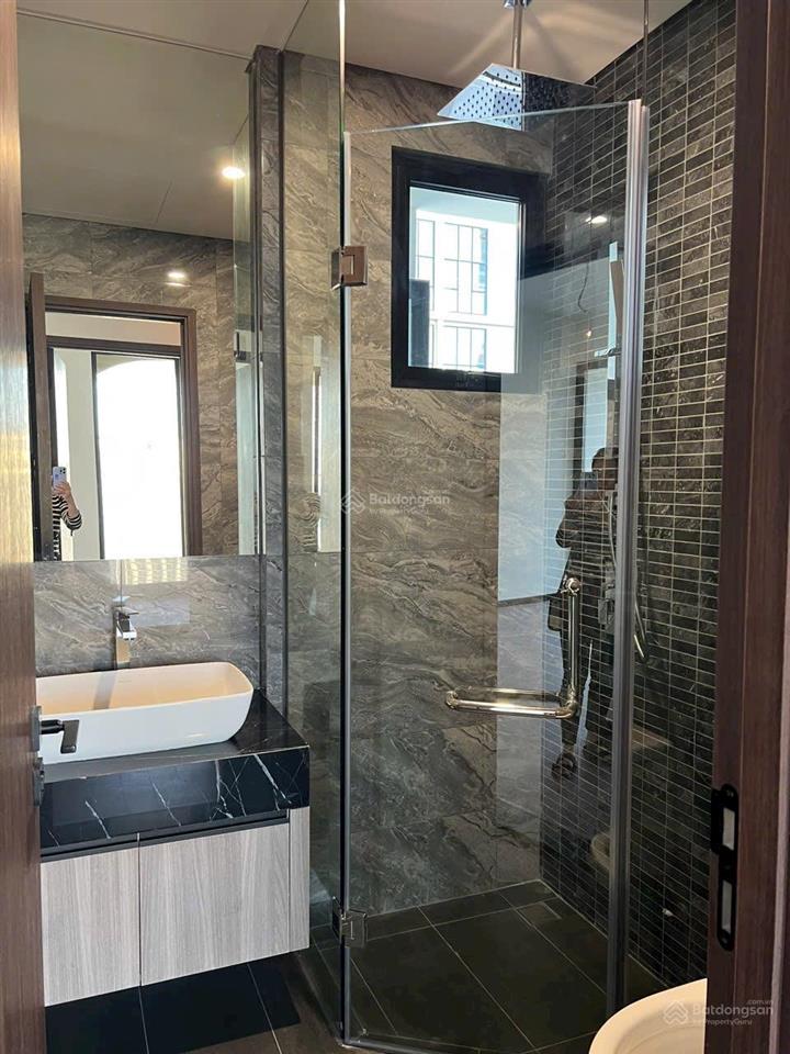 Bán chcc 2 phòng ngủ 1 đa năng 93m² tòa heritage, giá 13 tỷ