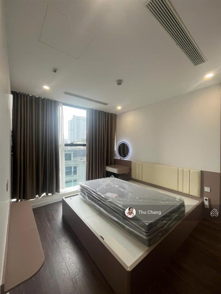 Chính chủ bán căn 2 pn 80m2 sunshine city giá 8 tỷ