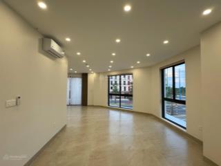 Vinhomesroyalisland vũ yên hải phòng cho thuê mặt bằng 27 triệu/tháng.  hà emma 0936 517 ***