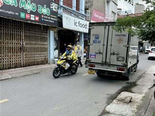 Mặt phố ô cách 72m, cấp 4, ô tô tránh, vỉa hè, gần ngô gia tự, kinh doanh , vuông vắn, 15 tỷ.