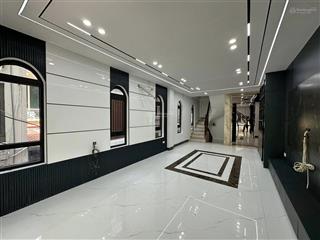Nhà đẹp phố sài đồng 60x7t, lô góc, tm, ô tô tránh, full nội thất cao cấp, giá tốt 14.2 tỷ.