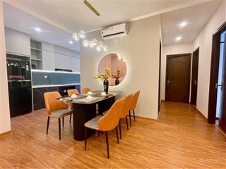 Bán nhanh 2pn vov mễ trì giá 5 tỷ full nội thất mới sửa   0365 775 ***