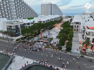 Bán condotel the arena cam ranh, 800 triệu/35 m2, nhiều tiện ích cho người sử dụng kinh doanh và ở