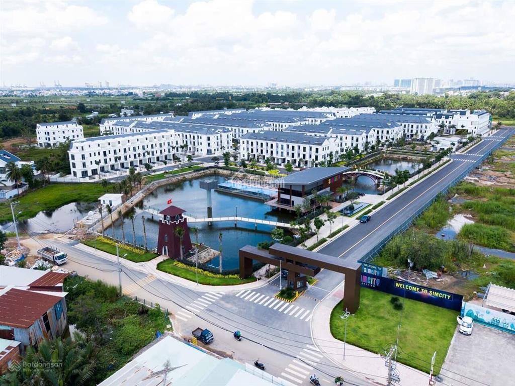 Bán nhà phố dự án sim city, xây 1 trệt 3 lầu vị trí đẹp, đường lớn 0904 936 ***