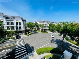 Bán nhà phố verosa khang điền dt 5x20 đã hoàn thiện nội thất vị trí đẹp