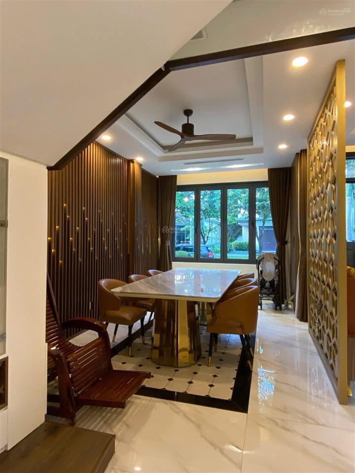 Bán biệt thự lucasta khang điền full nội thất, giá 25,5 tỷ.  0904 936 ***