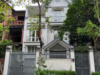 Cho thuê biệt thự mặt phố cao xuân huy  kđt mỹ đình 2  ntl dt 180m2 4 tầng mt 10m. giá 45tr