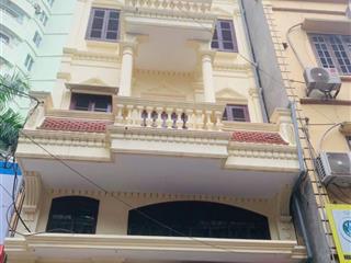 Cho thuê nhà nguyễn chí thanh  đống đa 70m2 5 tầng mặt tiền 5.5m. chia 2p/tầng. giá 38tr/th