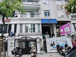 Cho thuê nhà 201 hdi nguyễn tuân  thanh xuân 95m2, 4 tầng 1 hầm. mặt tiền 8m. giá 47tr/th