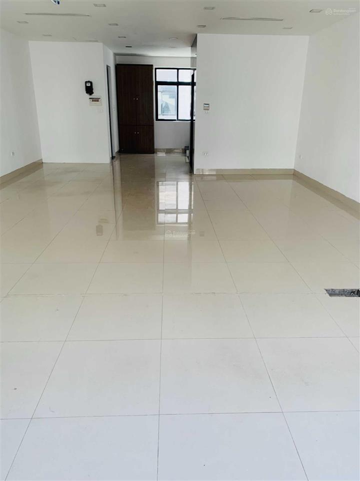 Cho thuê nhà vinhomes gardenia, hàm nghi, mỹ đình. dt 95m2, mt 6m, 5 tầng thông sàn, giá 50 triệu