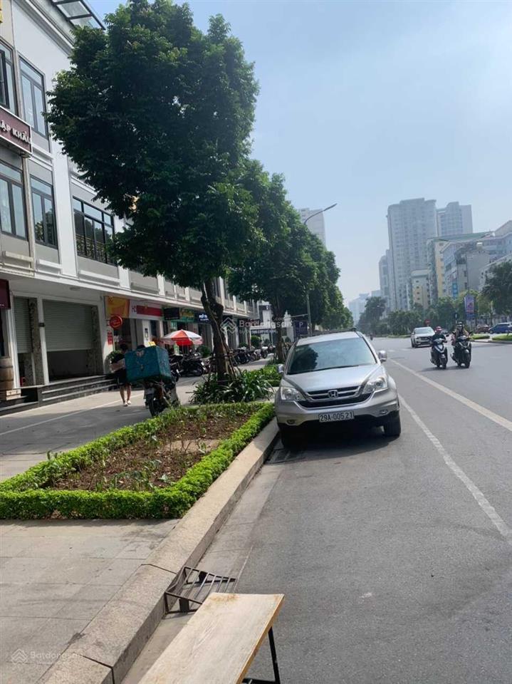 Cho thuê nhà mặt phố hàm nghi  nam từ liêm 93m², 5 tầng mt 6m. thông sàn. giá 85tr/th