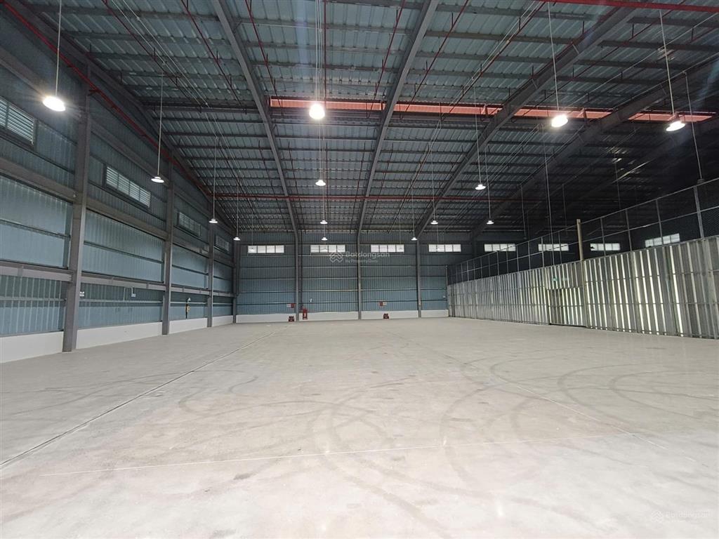 Cho thuê kho xưởng kcn sài đồng b  1 huỳnh tấn phát  nguyễn văn linh lb dt 1000m2.pccc tự động.