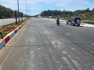 Bán đất mt đường hàng điều p11 dt 530m2 giá 9,5tỷ.call 0989 116 *** mr hà.