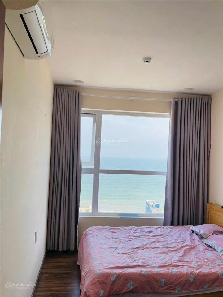 Bán căn góc goldsea view biển 74m2, 2pn, 2wc giá 4,2 tỷ. call 0989 116 *** mr hà