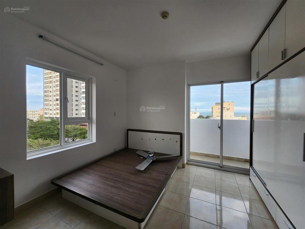 Bán căn view biển osc land 58m2,2pn,2wc giá 2 tỷ 680tr.call 0989 116 *** mr hà.