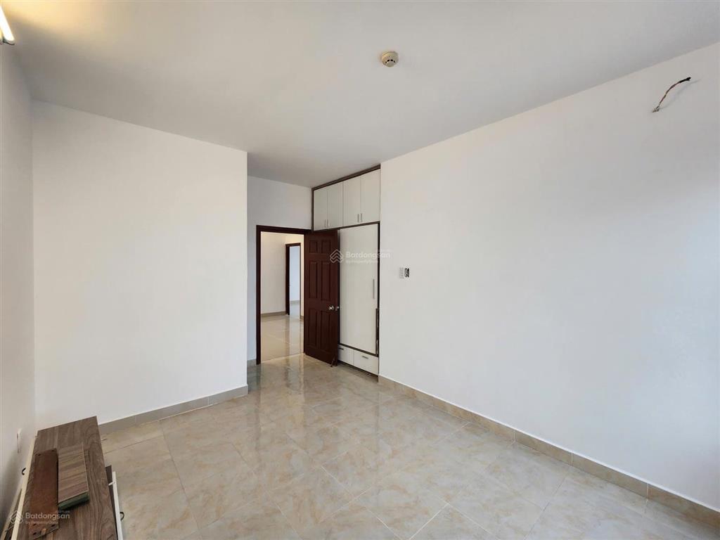 Bán căn view biển osc land 58m2,2pn,2wc giá 2 tỷ 680tr.call 0989 116 *** mr hà.