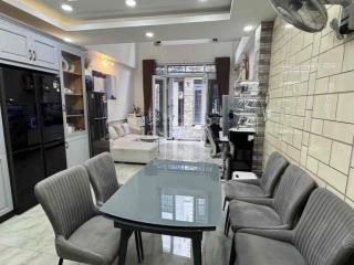 Hàng hiếm nhà hẻm xe hơi quay đầu đường nguyễn trãi quận 1dt4,72x20m 5 tầng giá chỉ 18,2 tỷ tl